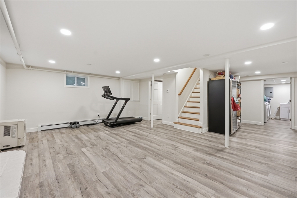 123 Englewood Road Longmeadow, MA 01106 - Photo 32 of 42 Gallery Image 32