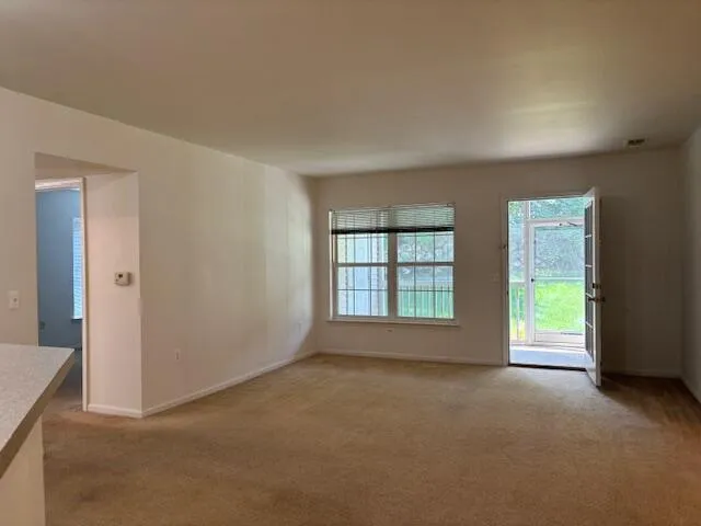 $1,900 | 2776 South Knightsbridge Circle, Ann Arbor, MI 48105