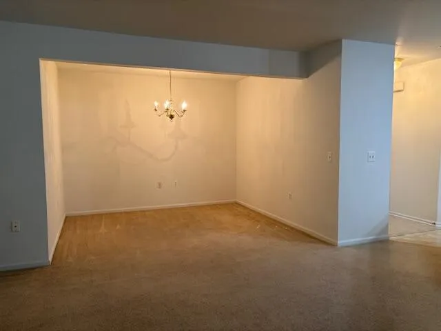 $1,900 | 2776 South Knightsbridge Circle, Ann Arbor, MI 48105