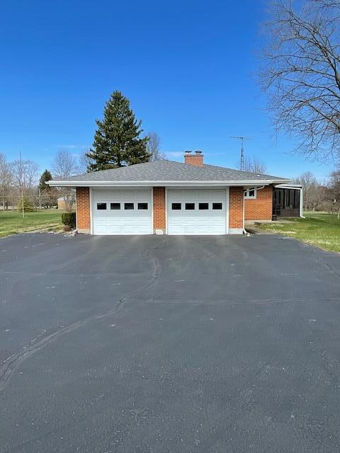 4228 Petre Road Springfield, OH 45502 - Photo 7 of 64