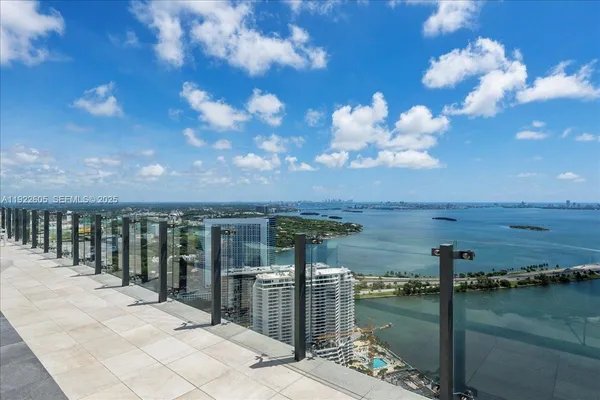 $5,450 | 501 Northeast 31st Street, Unit 1201, Miami, FL 33137