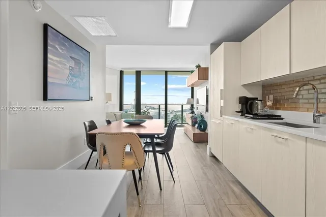 $5,450 | 501 Northeast 31st Street, Unit 1201, Miami, FL 33137