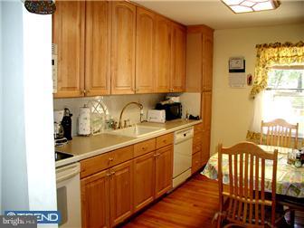 756 Holland Road Holland, PA 18966 - Photo 5 of 10 Kitchen