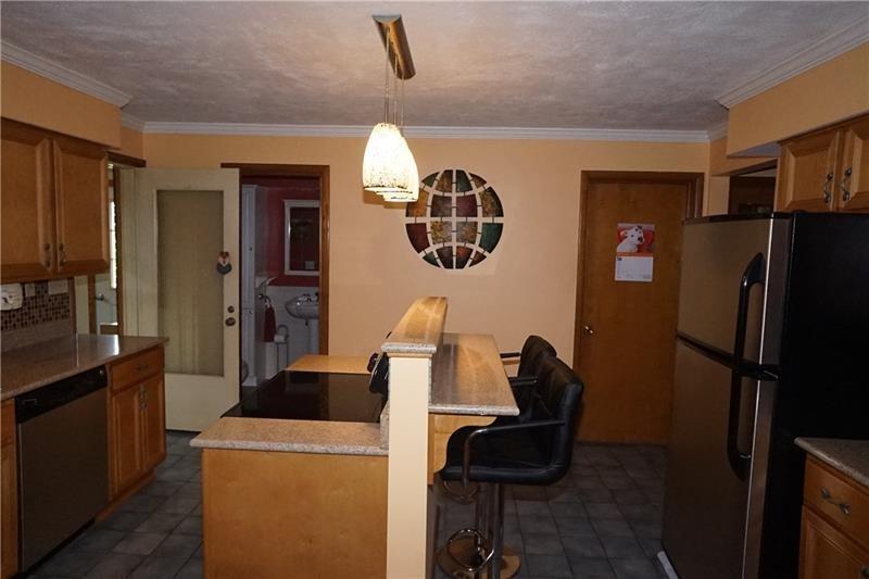 119 Township Line Road Butler, PA 16002 - Photo 6 of 25 Gallery Image 6
