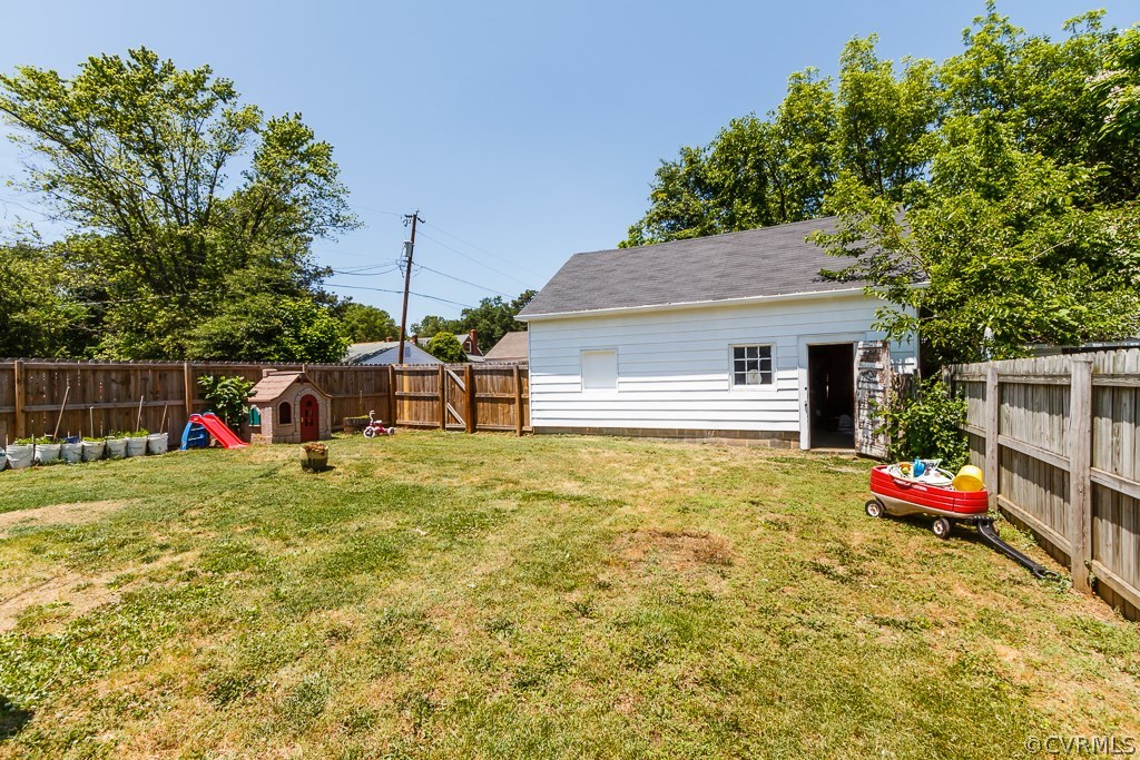 2630 Maplewood Road Henrico, VA 23228 - Photo 13 of 21 Gallery Image 13