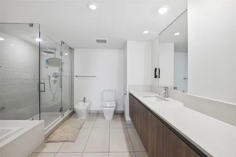 $690,000 | 1025 92nd Street, Unit 402, Bay Harbor Islands, FL 33154