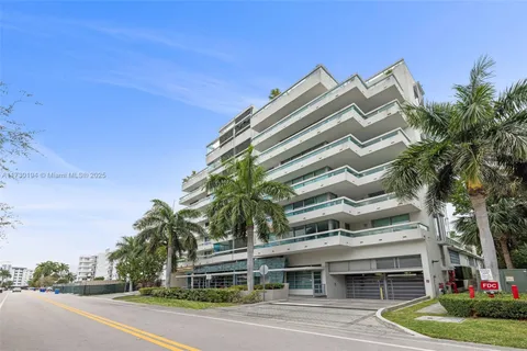 $690,000 | 1025 92nd Street, Unit 402, Bay Harbor Islands, FL 33154