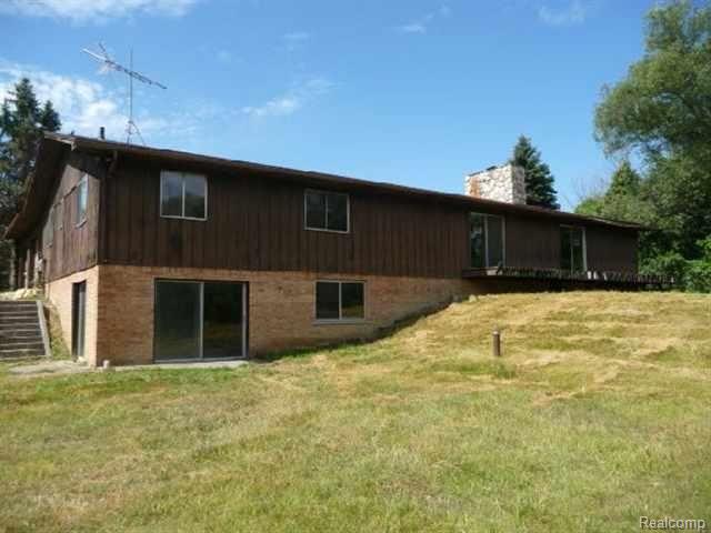 24995 31 Mile Road Ray, MI 48096 - Photo 3 of 25 3