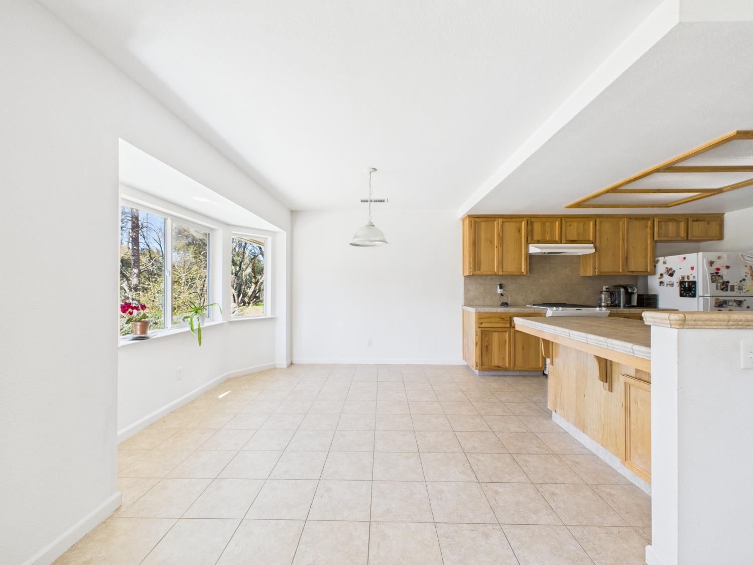 37550 Mountain Lakes Road Oakhurst, CA 93644 - Photo 14 of 63