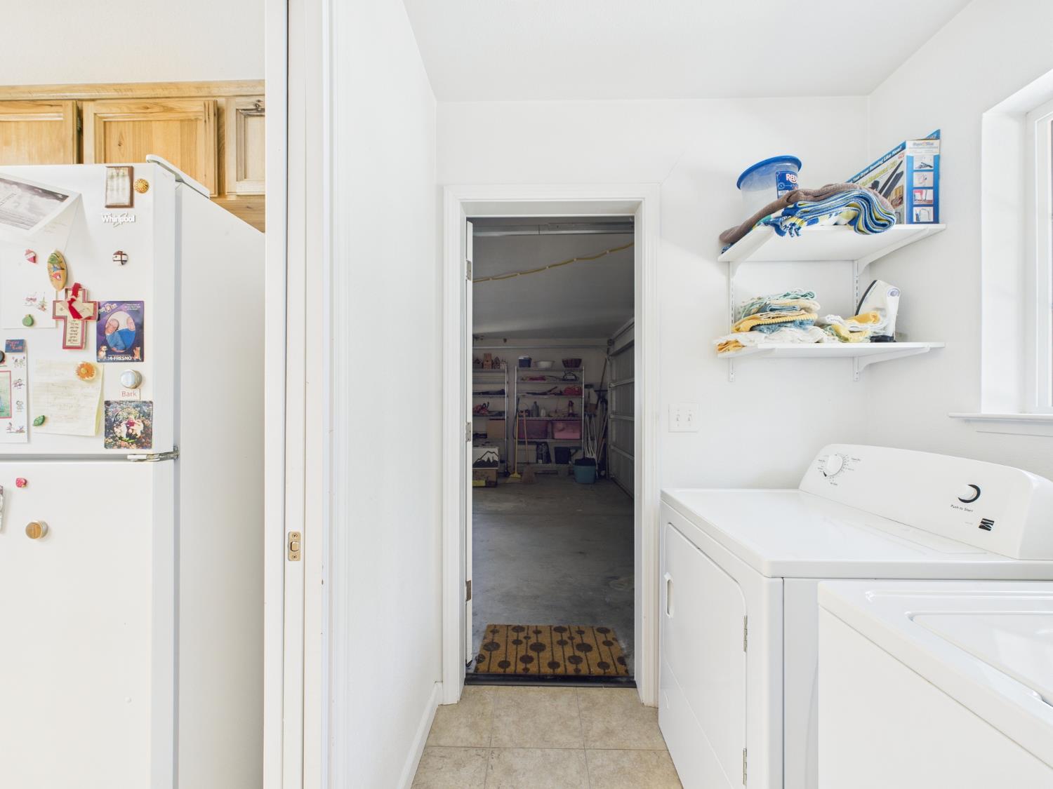 37550 Mountain Lakes Road Oakhurst, CA 93644 - Photo 21 of 63 a storage room with a view of bedroom