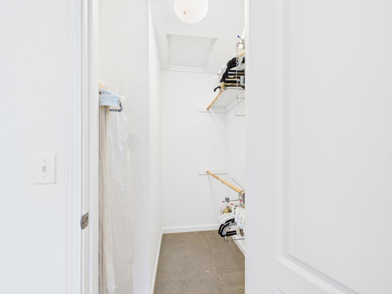 37550 Mountain Lakes Road Oakhurst, CA 93644 - Photo 30 of 63 a bathroom with a shower