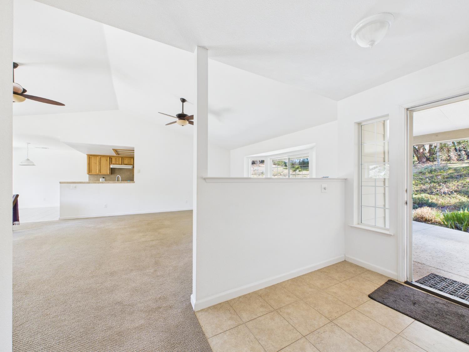 37550 Mountain Lakes Road Oakhurst, CA 93644 - Photo 8 of 63
