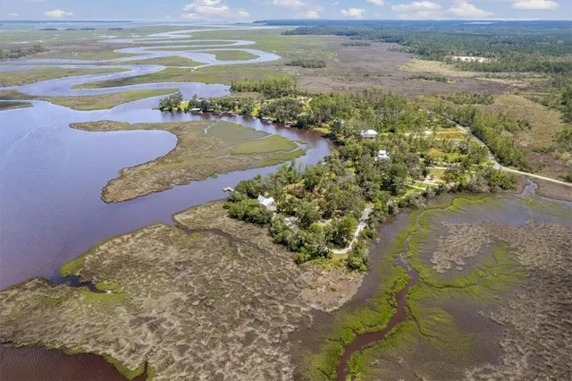 $565,000 | 1001 River Plantation Place Northeast, Townsend, GA 31331