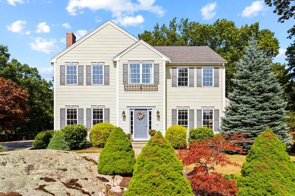 641 Old Farm Road Franklin, MA 02038 - Photo 1 of 36 Gallery Image 1
