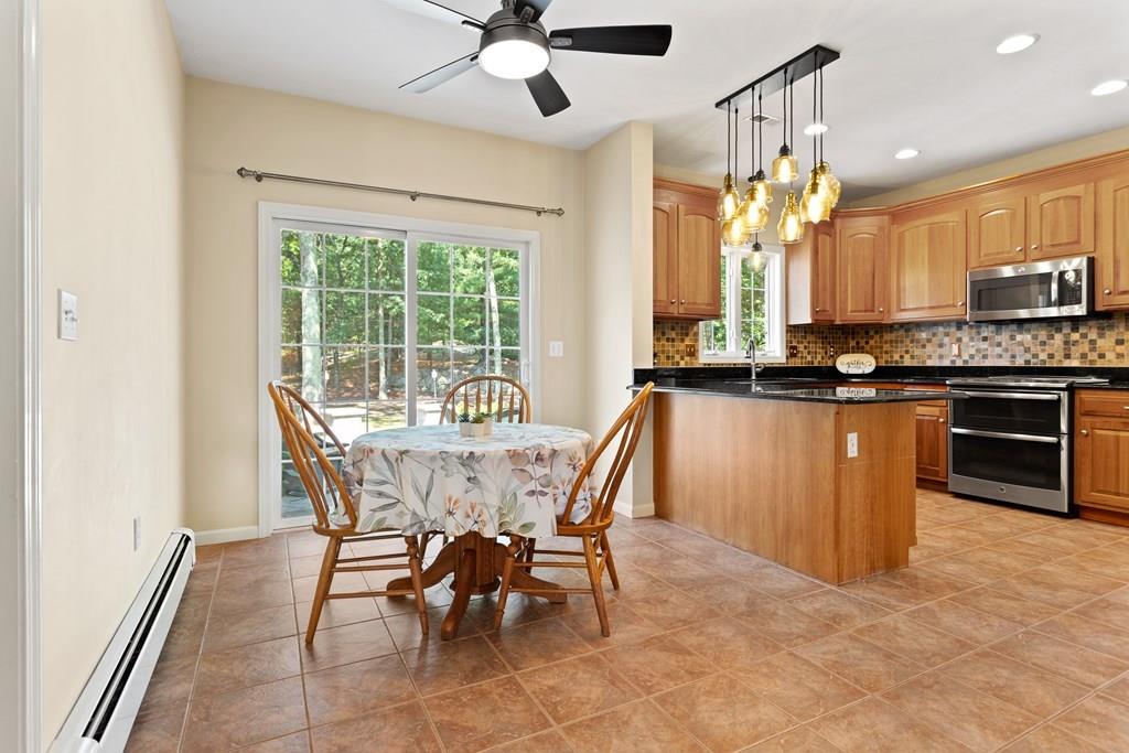 641 Old Farm Road Franklin, MA 02038 - Photo 13 of 36 Gallery Image 13