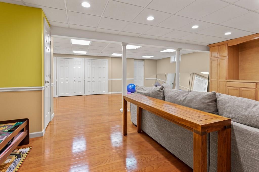 641 Old Farm Road Franklin, MA 02038 - Photo 26 of 36 Gallery Image 26