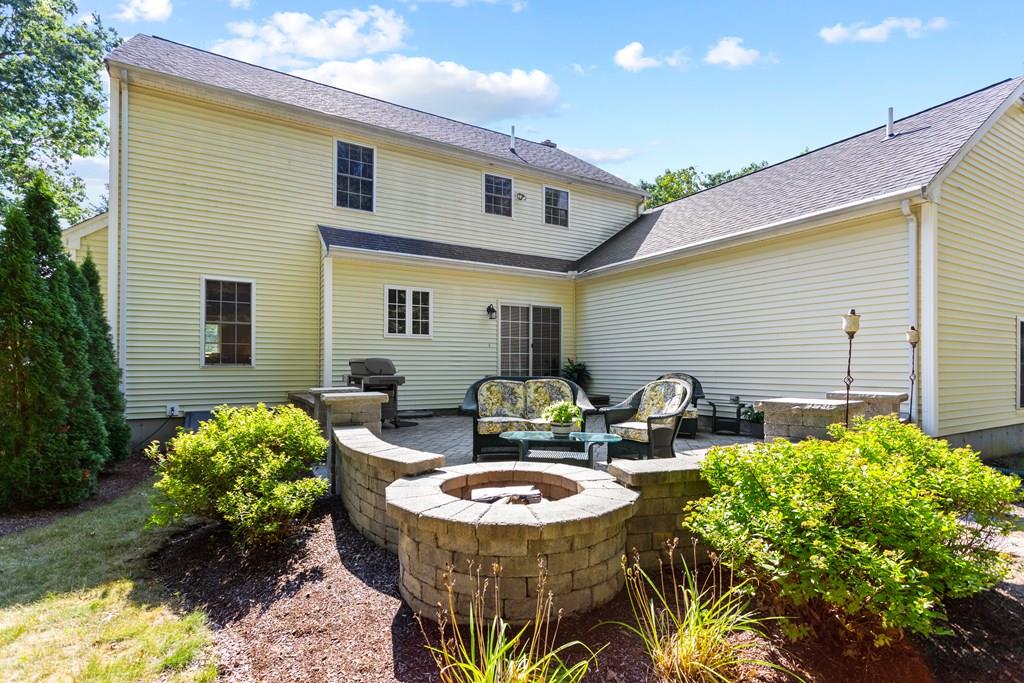 641 Old Farm Road Franklin, MA 02038 - Photo 30 of 36 Gallery Image 30