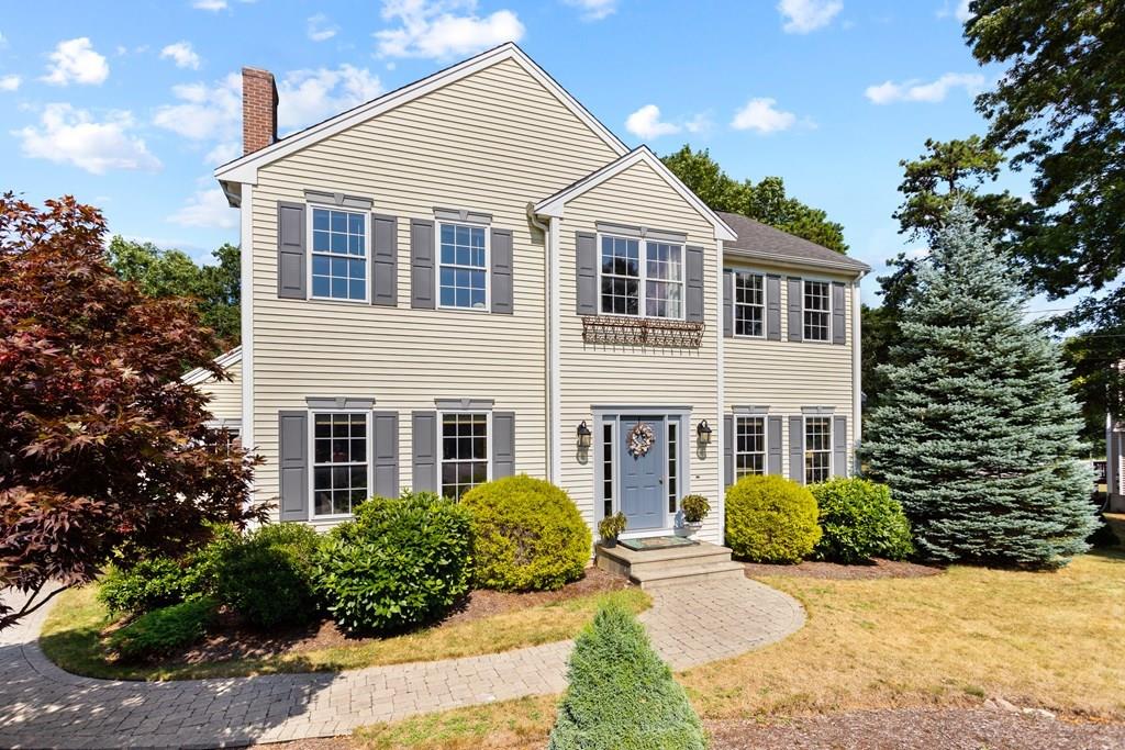 641 Old Farm Road Franklin, MA 02038 - Photo 3 of 36 Gallery Image 3