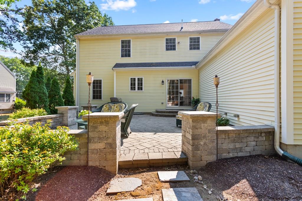 641 Old Farm Road Franklin, MA 02038 - Photo 31 of 36 Gallery Image 31