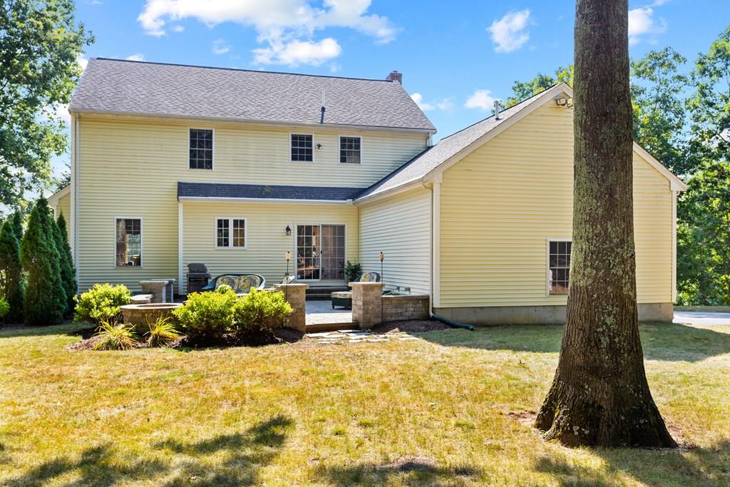 641 Old Farm Road Franklin, MA 02038 - Photo 34 of 36 Gallery Image 34