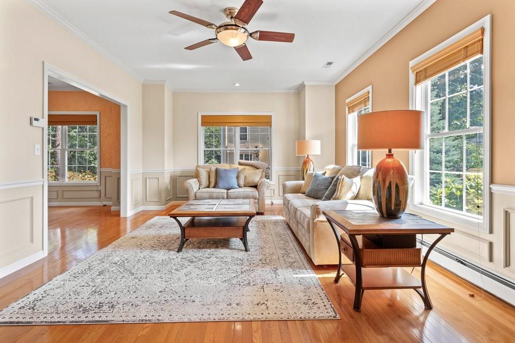 641 Old Farm Road Franklin, MA 02038 - Photo 6 of 36 Gallery Image 6