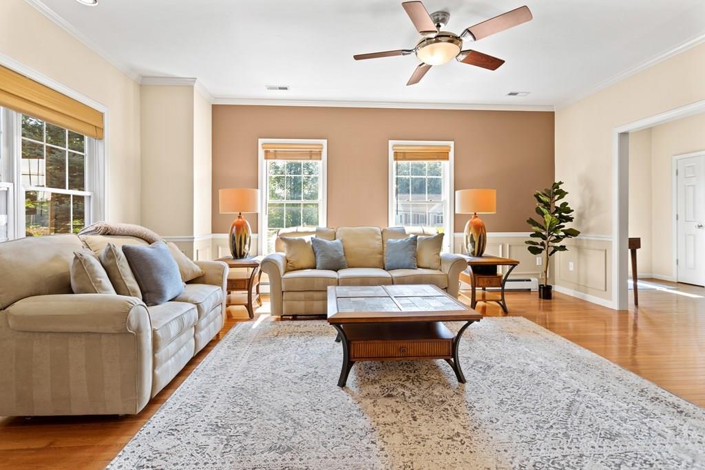 641 Old Farm Road Franklin, MA 02038 - Photo 7 of 36 Gallery Image 7