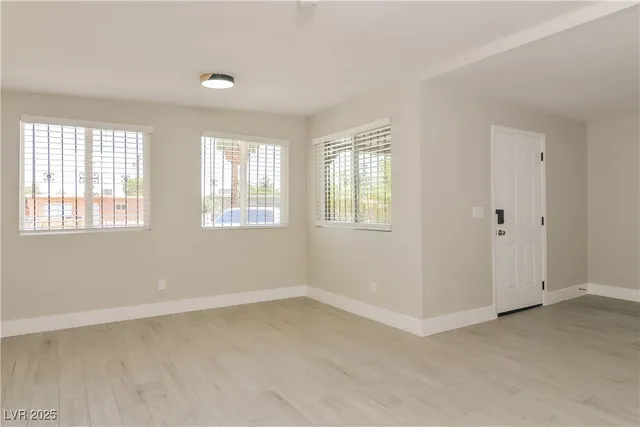 $2,175 | 1716 Euclid Avenue, Las Vegas, NV 89104