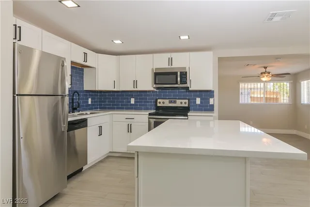 $2,175 | 1716 Euclid Avenue, Las Vegas, NV 89104