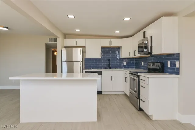 $2,175 | 1716 Euclid Avenue, Las Vegas, NV 89104