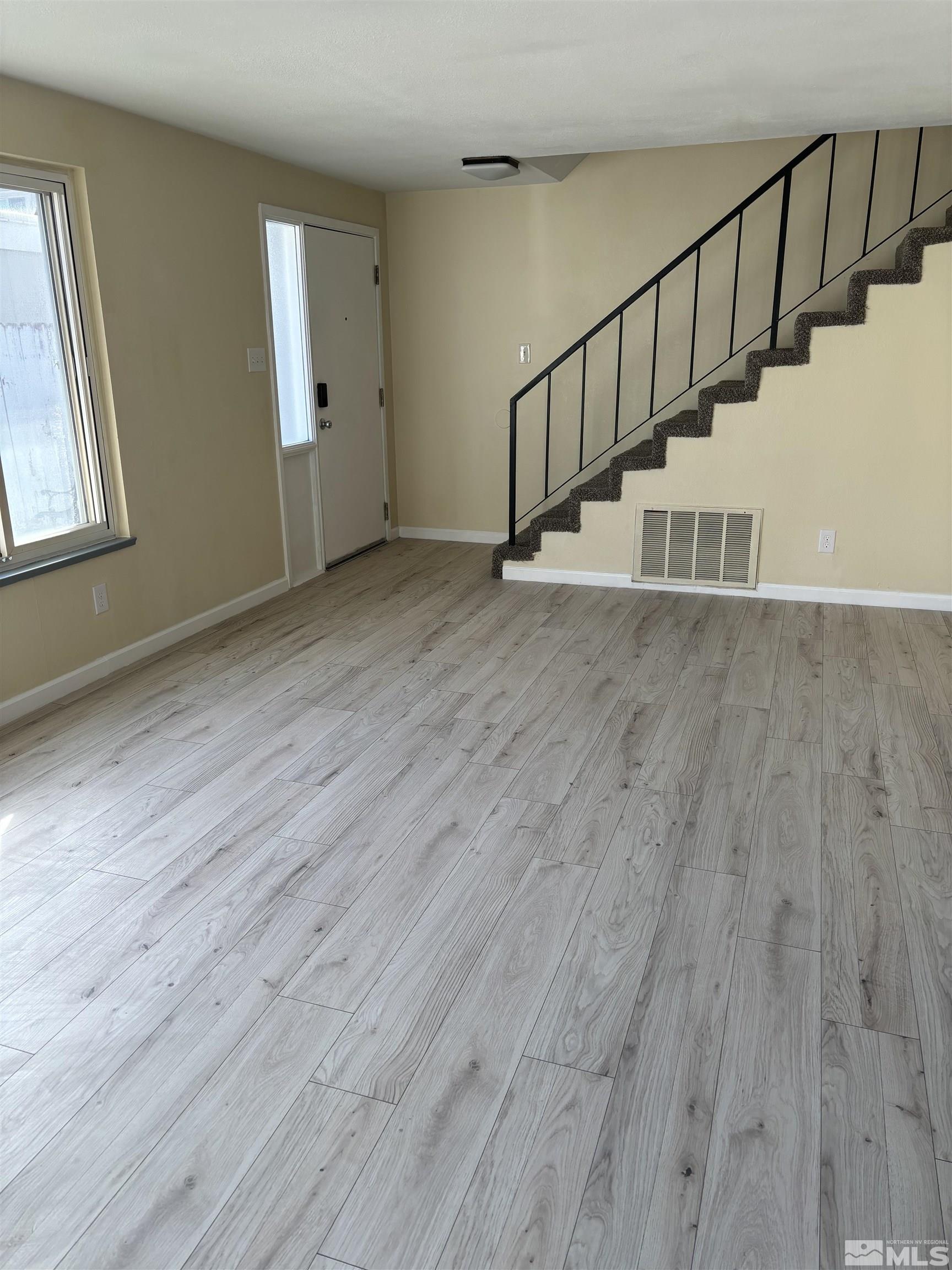 7571 Rhinestone Drive Reno, NV 89511 - Photo 7 of 27 Photo 7