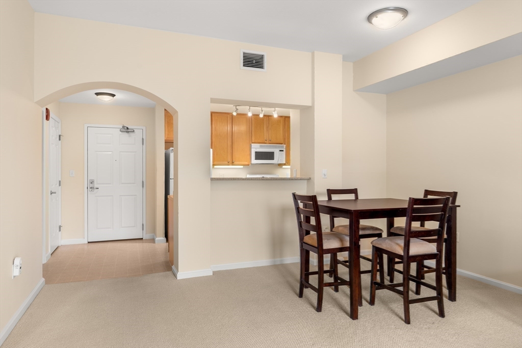 38 Village Road, Unit 614 Middleton, MA 01949 - Photo 21 of 36 Gallery Image 21