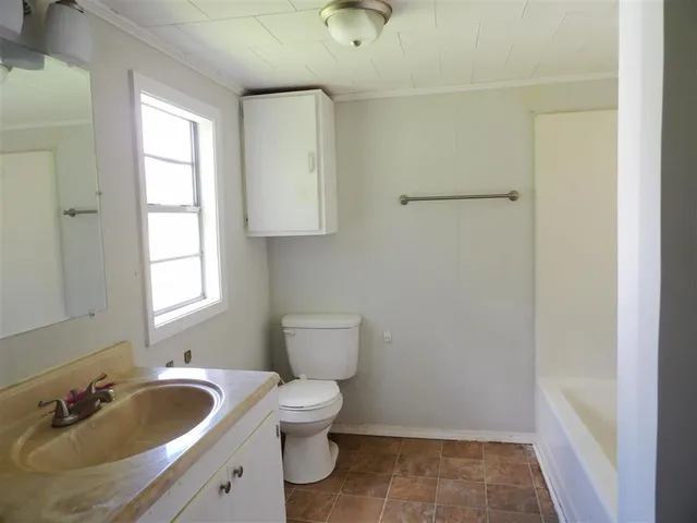 $49,900 | 208 Correze Street, Kinder, LA 70648