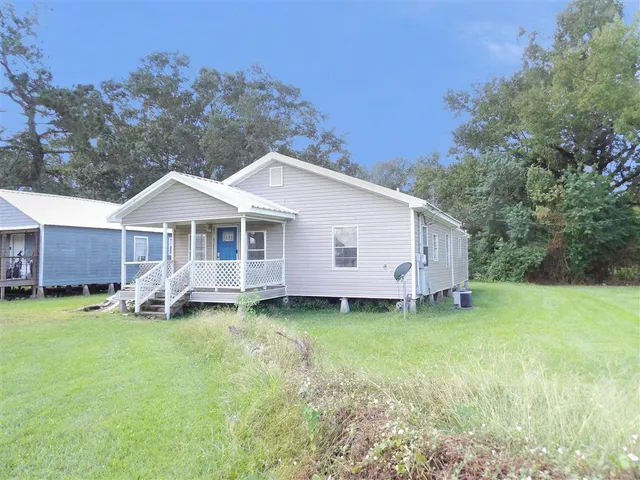 $49,900 | 208 Correze Street, Kinder, LA 70648