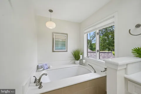 $1,749,900 | 989 Delchester Road, Newtown Square, PA 19073