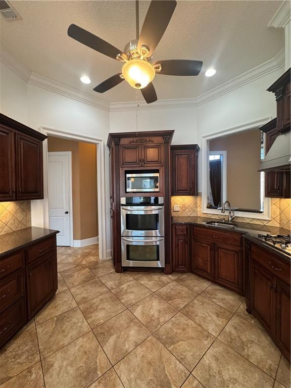 655 Littlefield Street Jesup, GA 31546 - Photo 16 of 28 Photo 15
