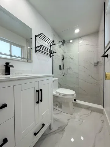 $3,600 | 2310 North 70th Avenue, Unit 2310, Hollywood, FL 33024