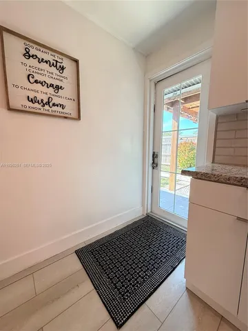 $3,600 | 2310 North 70th Avenue, Unit 2310, Hollywood, FL 33024