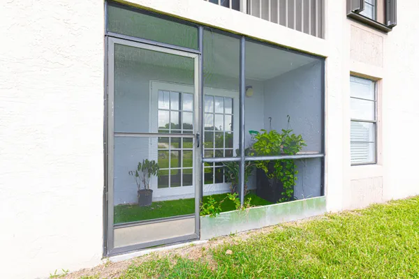 $283,000 | 9467 Boca Cove Circle, Unit 804, Boca Raton, FL 33428