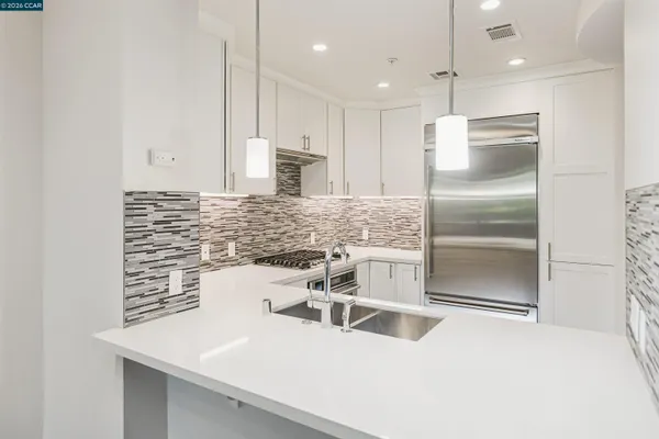 $1,149,000 | 1000 Dewing Avenue, Unit 115, Lafayette, CA 94549