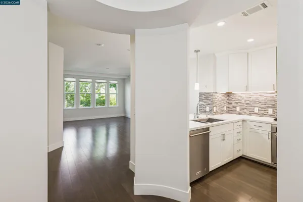 $1,149,000 | 1000 Dewing Avenue, Unit 115, Lafayette, CA 94549