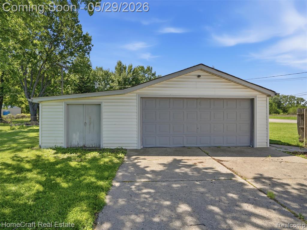 31245 Beverly Road Romulus, MI 48174 - Photo 18 of 24