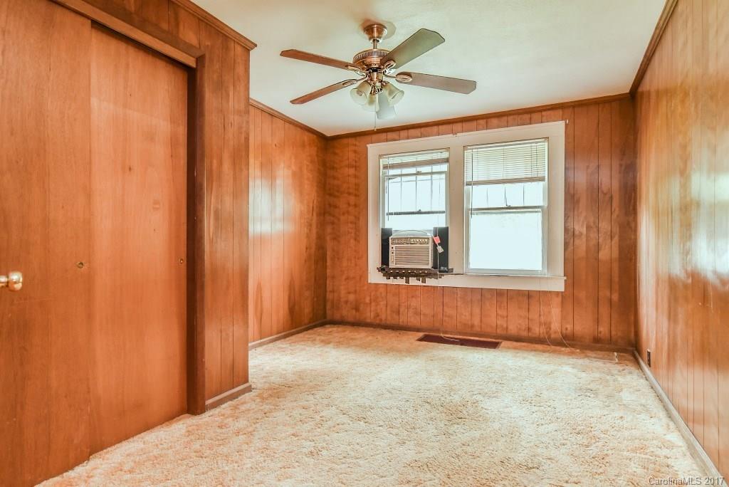 287 Old Fort Road Fairview, NC 28730 - Photo 13 of 18 Gallery Image 13