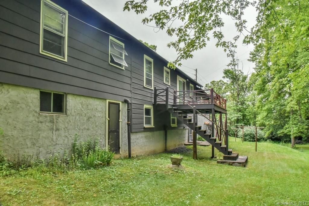 287 Old Fort Road Fairview, NC 28730 - Photo 3 of 18 Gallery Image 3