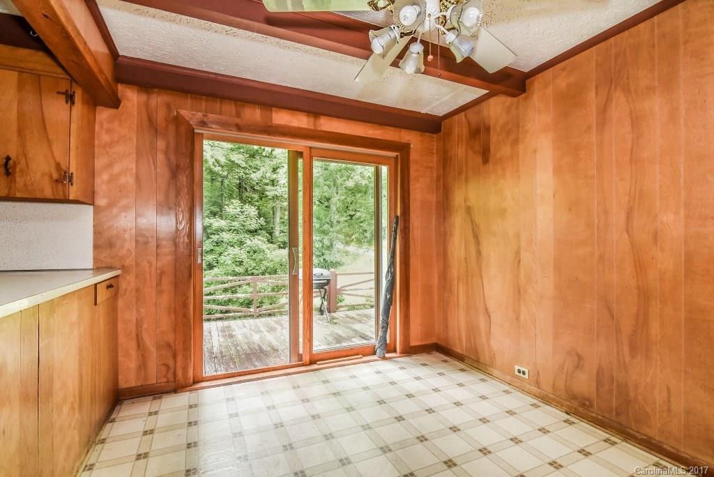 287 Old Fort Road Fairview, NC 28730 - Photo 10 of 18 Gallery Image 10