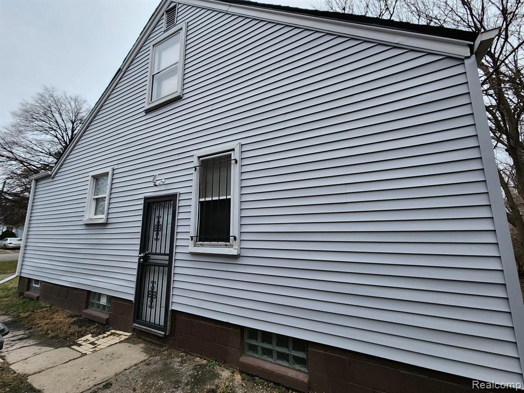 14128 Evergreen Road Detroit, MI 48223 - Photo 2 of 21
