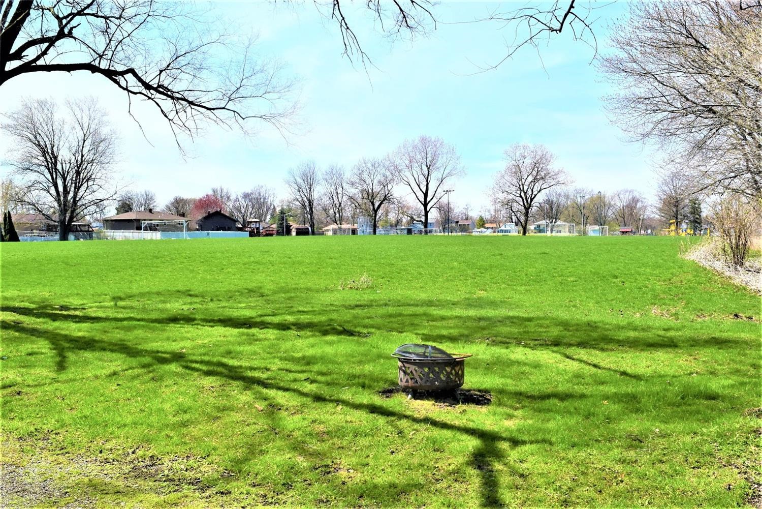 9228 Kleinman Road Highland, IN 46322 - Photo 8 of 28 1500x1001