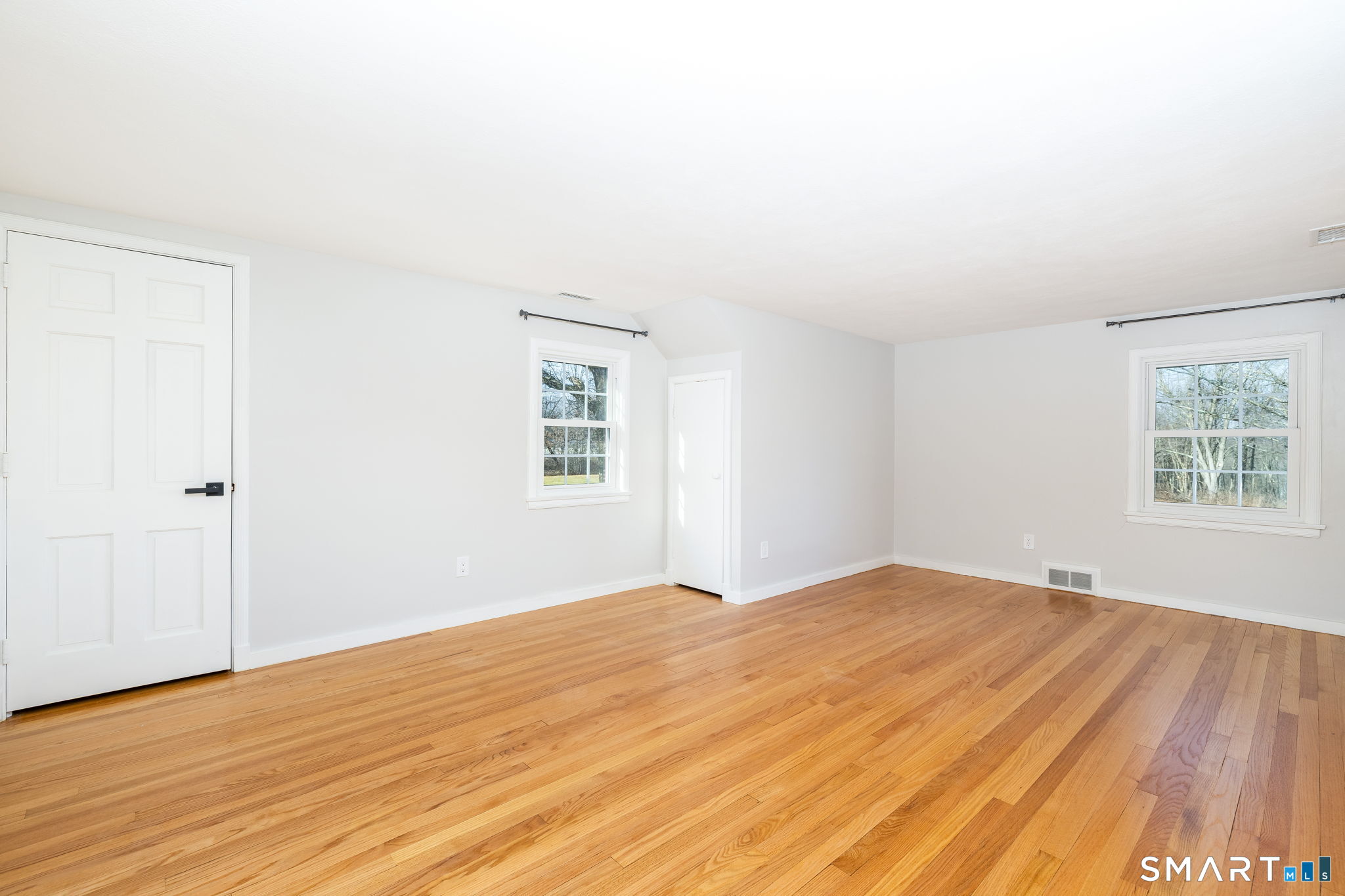 1625 North Street Suffield, CT 06078 - Photo 21 of 32