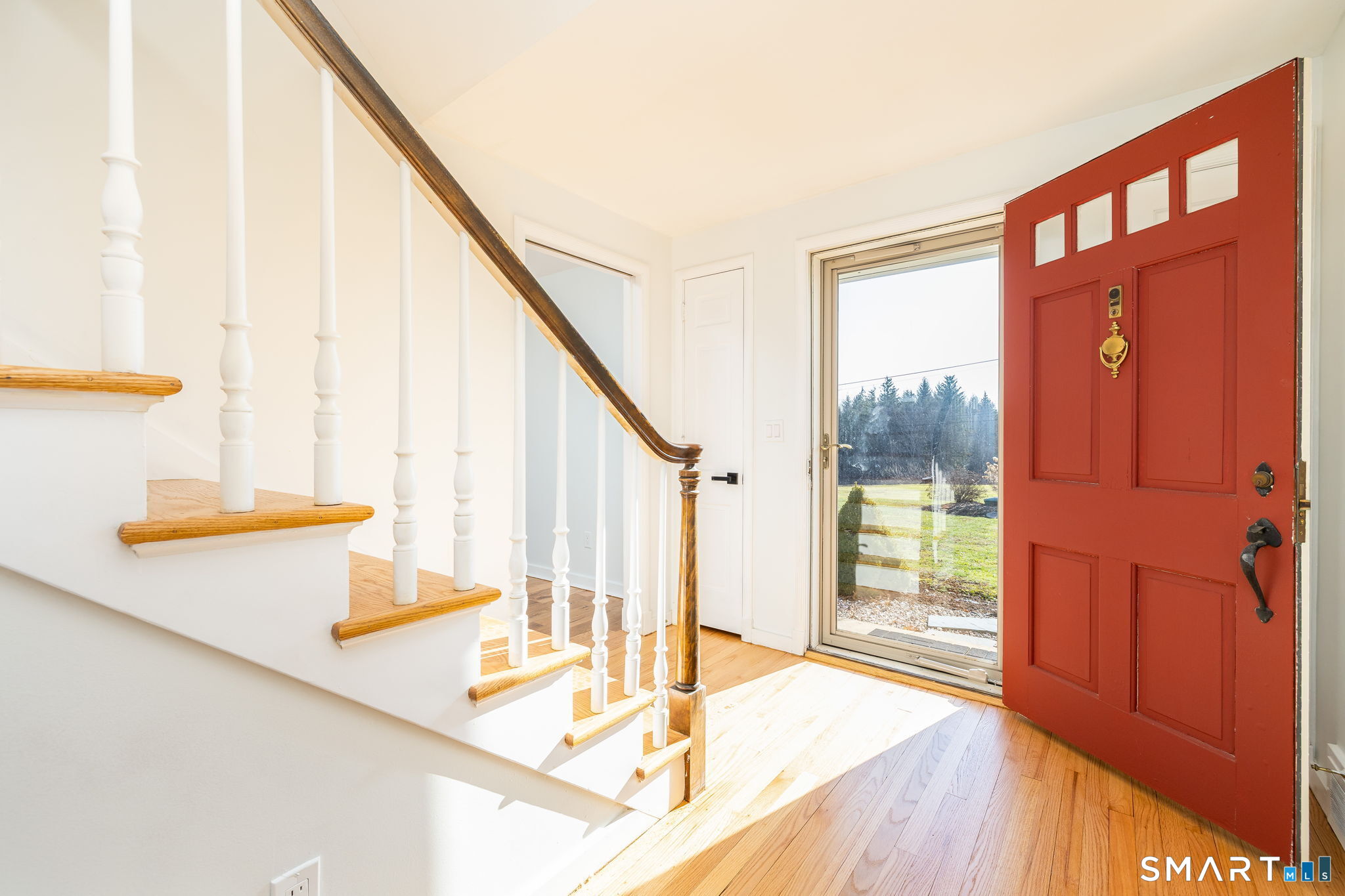 1625 North Street Suffield, CT 06078 - Photo 5 of 32