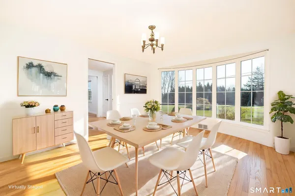 $589,000 | 1625 North Street, Suffield, CT 06078