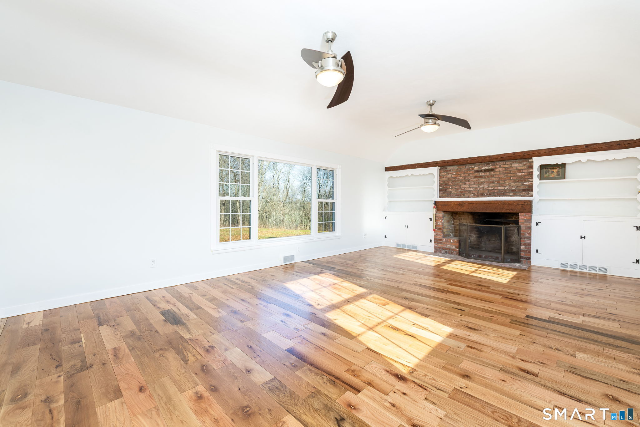 1625 North Street Suffield, CT 06078 - Photo 10 of 32